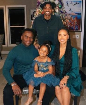 Destin Christopher Tucker with his beautiful family